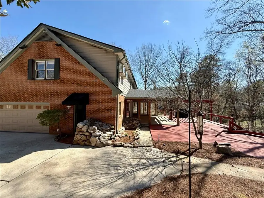 7300 Chattahoochee Bluff Drive, Atlanta, GA 30350 - #3