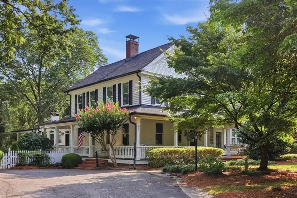282 Whitlock Avenue Nw, Marietta, GA 30064