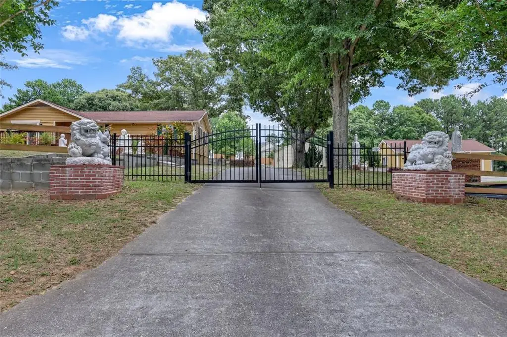 1242 Cooper Road, Snellville, GA 30078 - #1