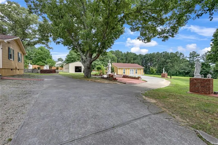 1242 Cooper Road, Snellville, GA 30078 - #3