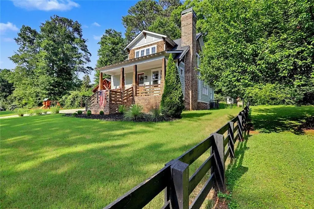 435 Walton Street, Monroe, GA 30655 - #1
