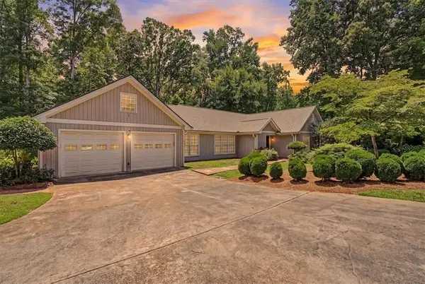 271 Weatherstone Parkway, Marietta, GA 30068