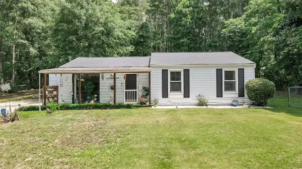 3184 Newcastle Way, Snellville, GA 30039
