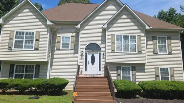 805 Pointe Trail, Locust Grove, GA 30248