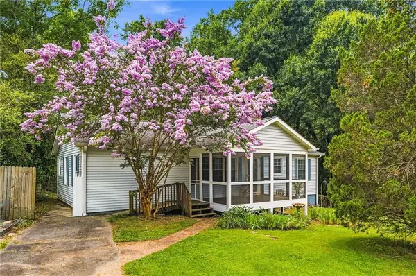 878 Wanda Circle, Marietta, GA 30008