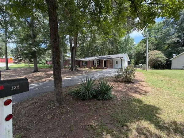 135 Martha Street, Winder, GA 30680
