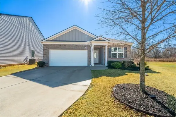 5480 Barberry Avenue, Oakwood, GA 30566
