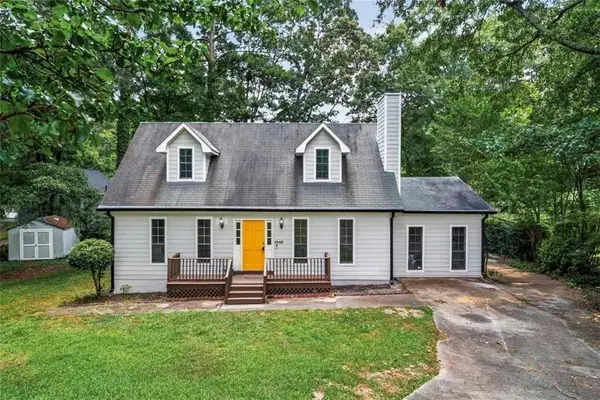 1046 River Bend Court, Riverdale, GA 30296
