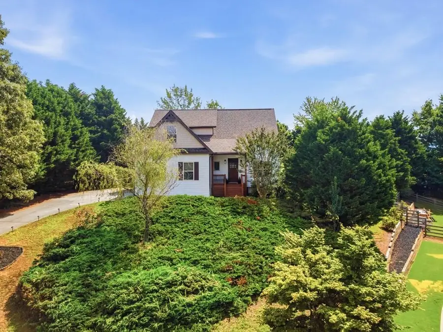 105 Arbor Hills Circle, Talking Rock, GA 30175 - #3