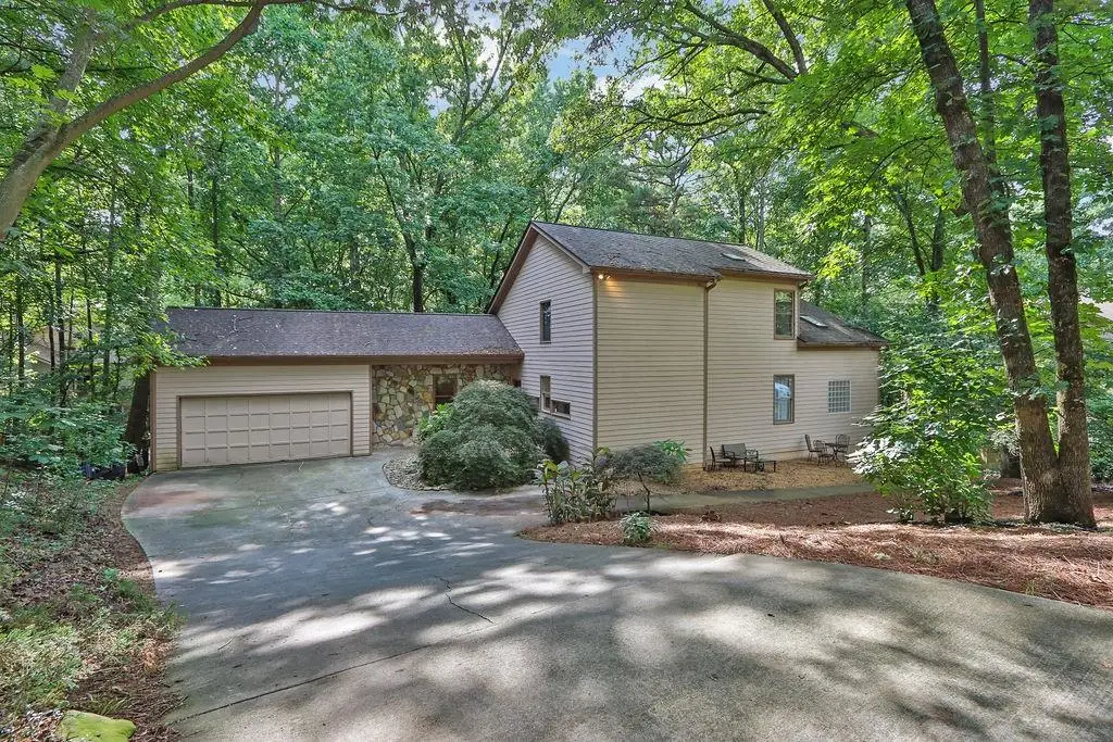 8760 S Mount Drive, Alpharetta, GA 30022 - #1