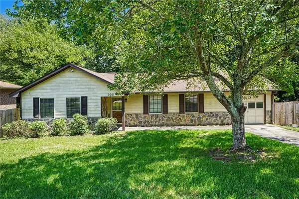 3011 Menlo Park Drive, Rex, GA 30273