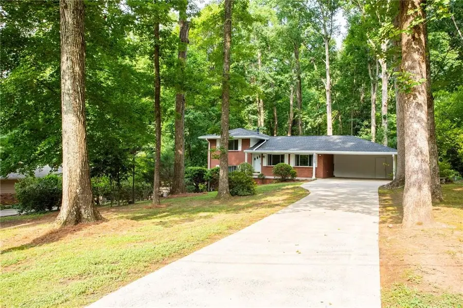 3720 Lake Drive Se, Smyrna, GA 30082 - #2