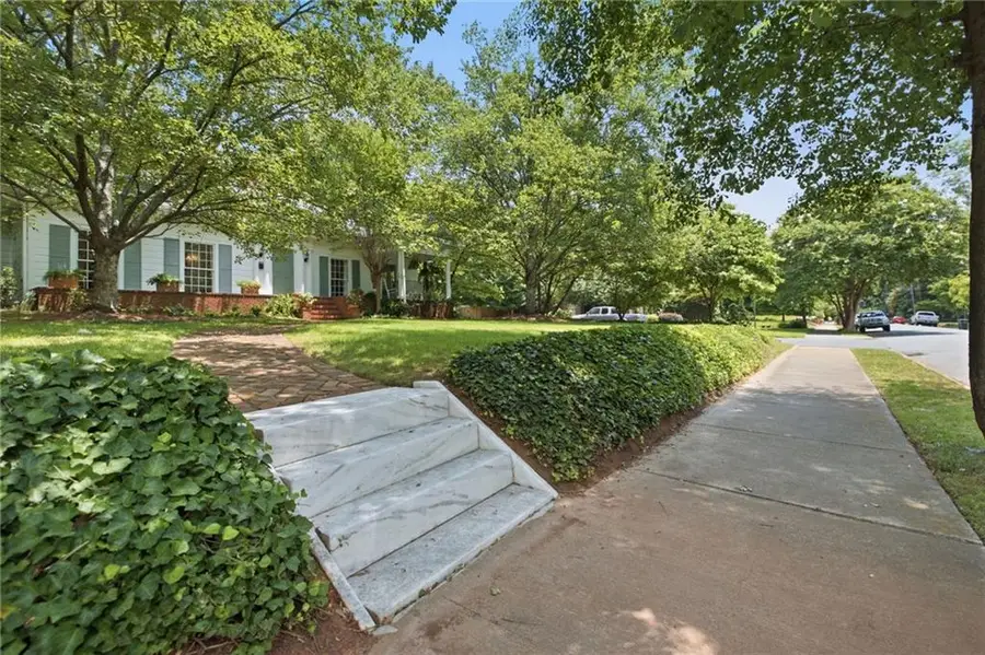 211 Freyer Drive Ne, Marietta, GA 30060 - #2