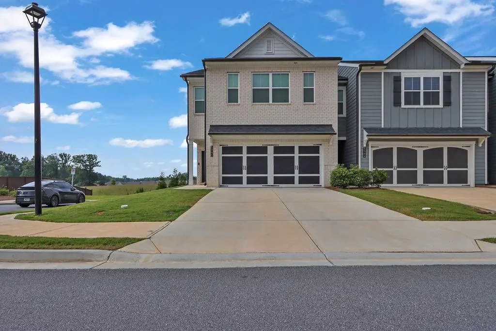 5305 Melbourne Lane, Flowery Branch, GA 30542 - #1