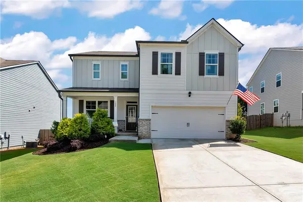 102 Etowah Parkway, Dawsonville, GA 30534
