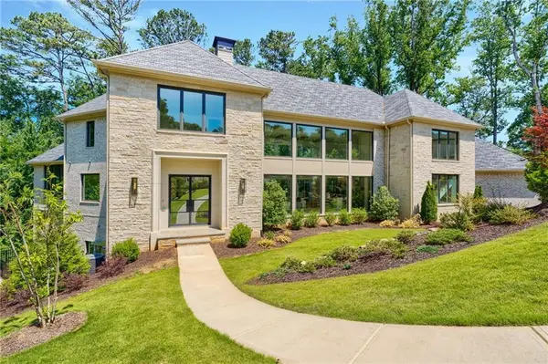 825 Kenry Court, Atlanta, GA 30342