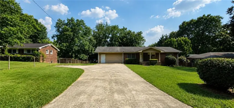 1156 E Fayetteville Road, Riverdale, GA 30296 - #2
