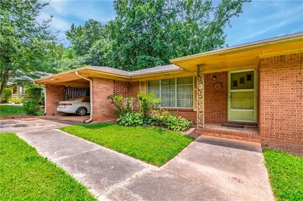 3057 Thrasher Circle, Decatur, GA 30032