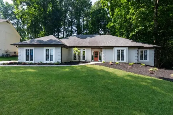 5662 Creekside Drive, Peachtree Corners, GA 30092