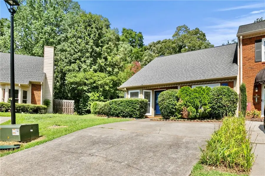 1140 Magnolia Way Se, Smyrna, GA 30082 - #2