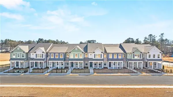 3285 Lake Carlton Road, Loganville, GA 30052