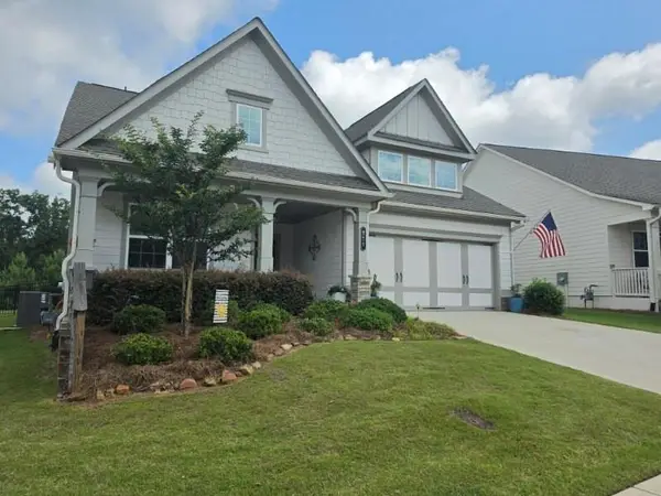 214 Hickory Bluffs Parkway, Canton, GA 30114