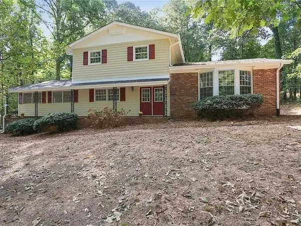 2270 Shawnee Trail, Douglasville, GA 30135