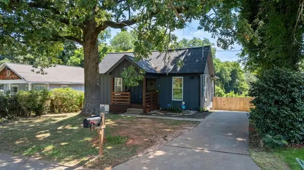 2352 Herring Road, Atlanta, GA 30311