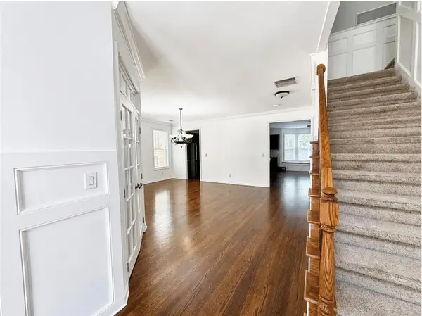 320 New Point Lane, Canton, GA 30114