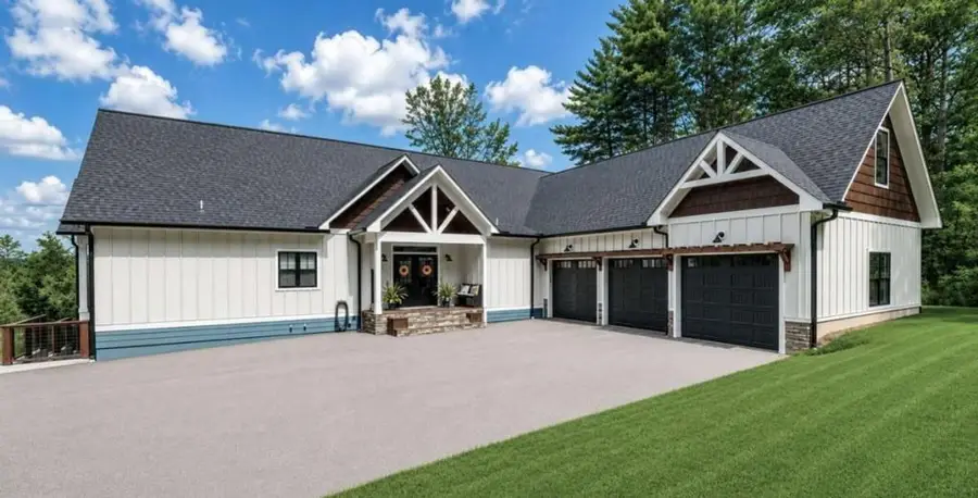 359 New Water Way, Blairsville, GA 30512 - #2