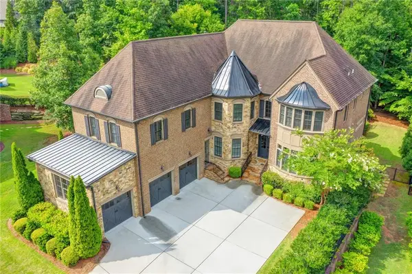 215 Penrith Place, Atlanta, GA 30350