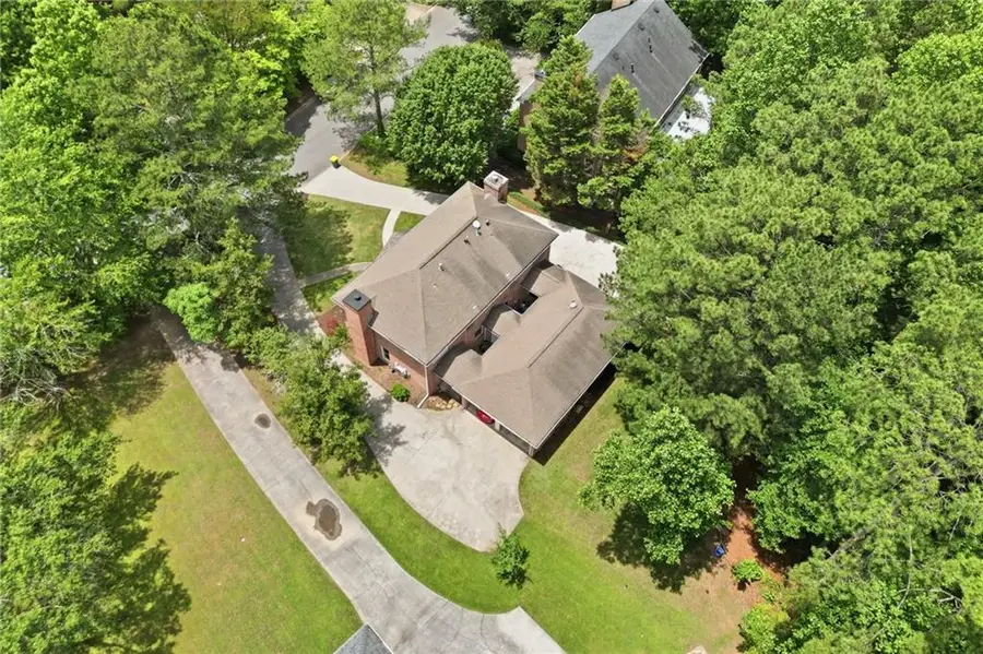 8865 Carroll Manor Drive, Sandy Springs, GA 30350 - #3