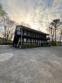 1104 Penrose Drive, Dalton, GA 30720 - #2
