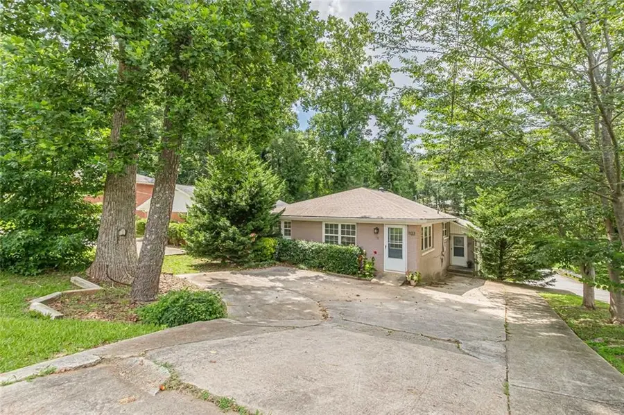 1121 Glendale Drive, East Point, GA 30344 - #2