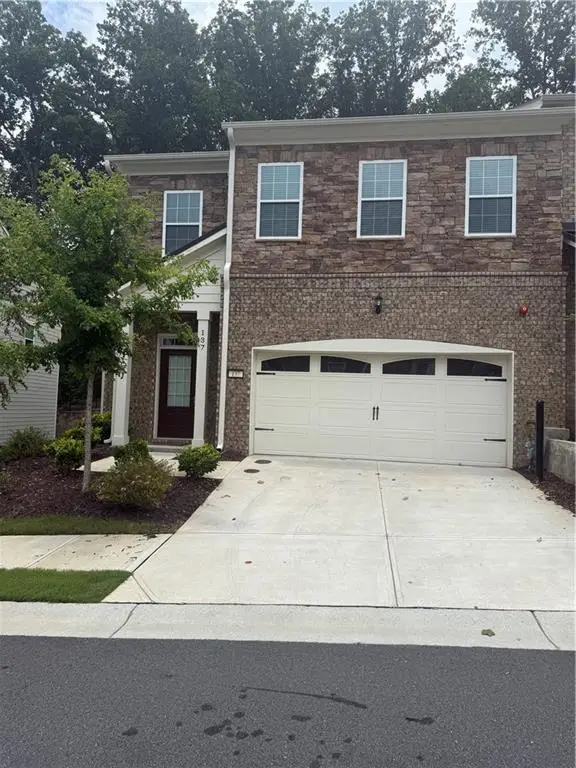 137 Holden Way, Woodstock, GA 30189