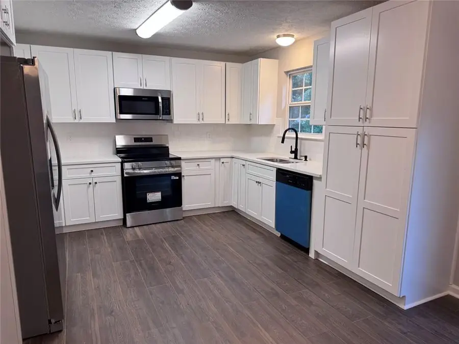 435 Fieldstone Lane, Covington, GA 30016 - #3