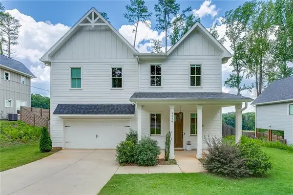 3546 Sandy Woods Lane, Stone Mountain, GA 30083