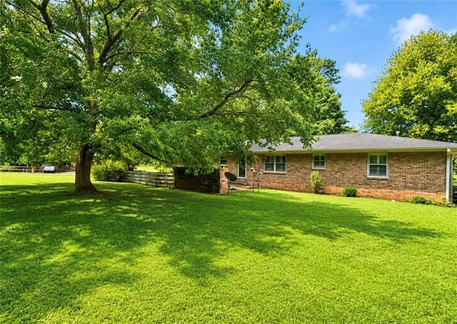225 Pineridge Road, Bogart, GA 30622 - #2