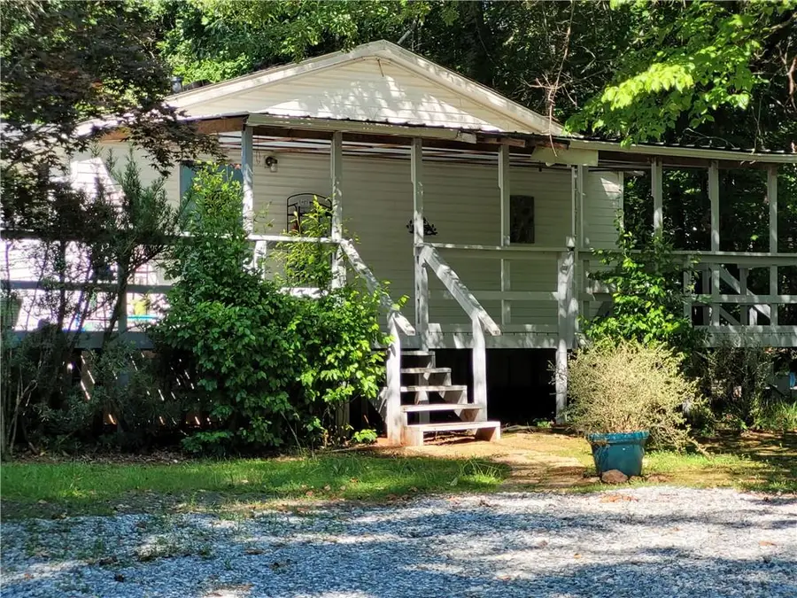 847 Knottywood Drive, Lavonia, GA 30553 - #2