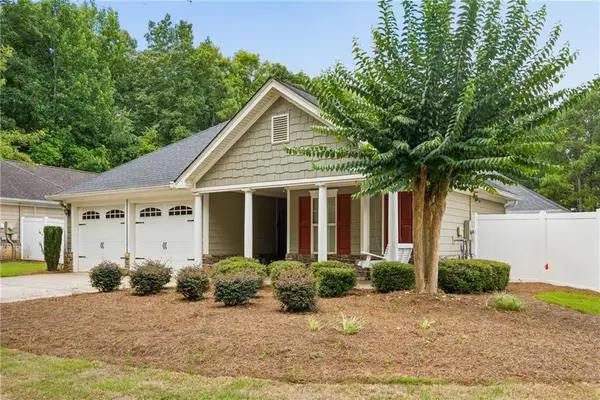 162 Cottage Club Drive, Locust Grove, GA 30248