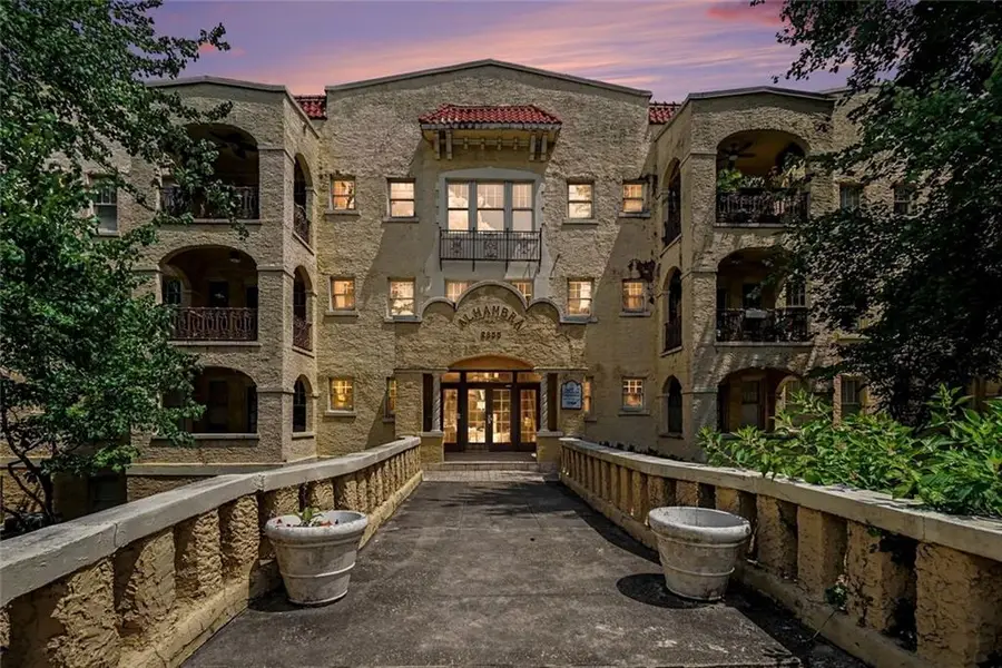 2855 Peachtree Road Ne #205, Atlanta, GA 30305 - #2