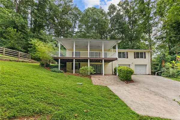 702 Osco Parkway, Woodstock, GA 30188