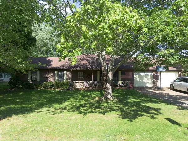 2594 Morgan Lake Drive Ne, Marietta, GA 30066