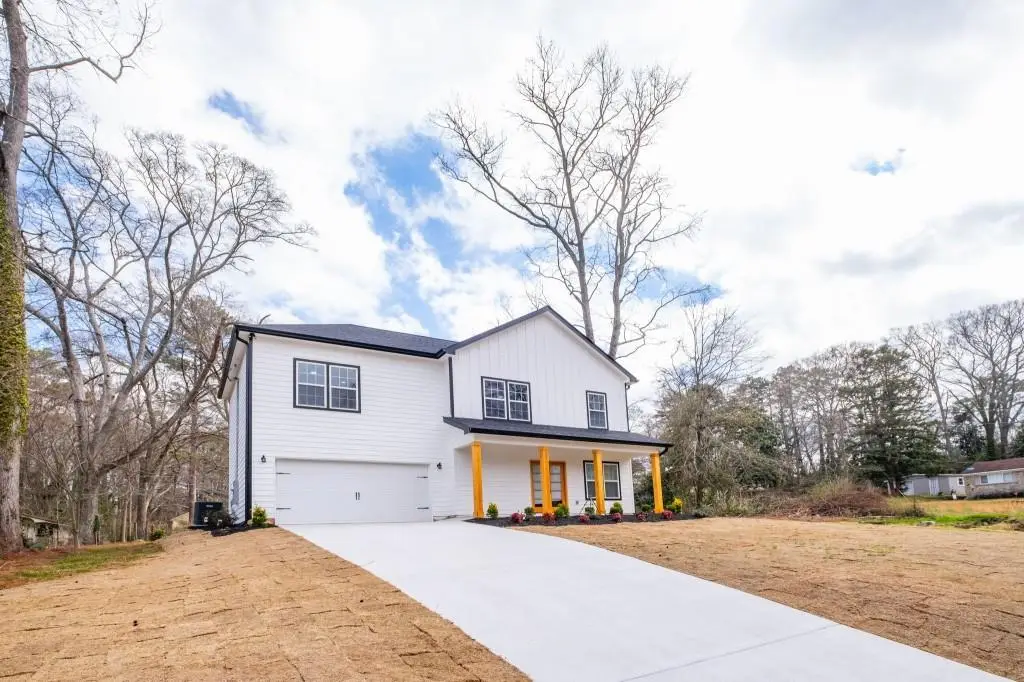 165 Strickland Street, Fairburn, GA 30213 - #1