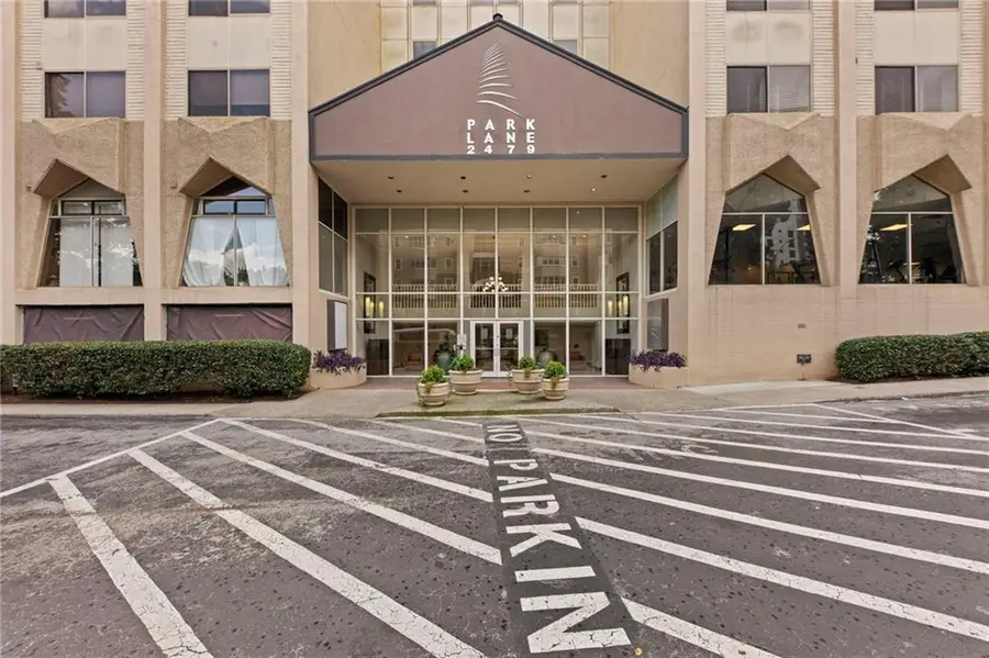 2479 Peachtree Road #APT 1716, Atlanta, GA 30305 - #2