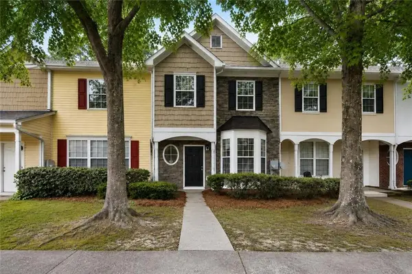 6114 Camden Forrest Drive, Riverdale, GA 30296