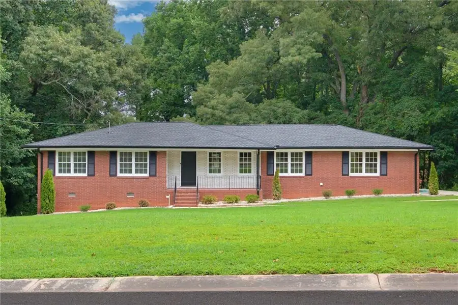 1502 Kings Road, Marietta, GA 30062 - #2