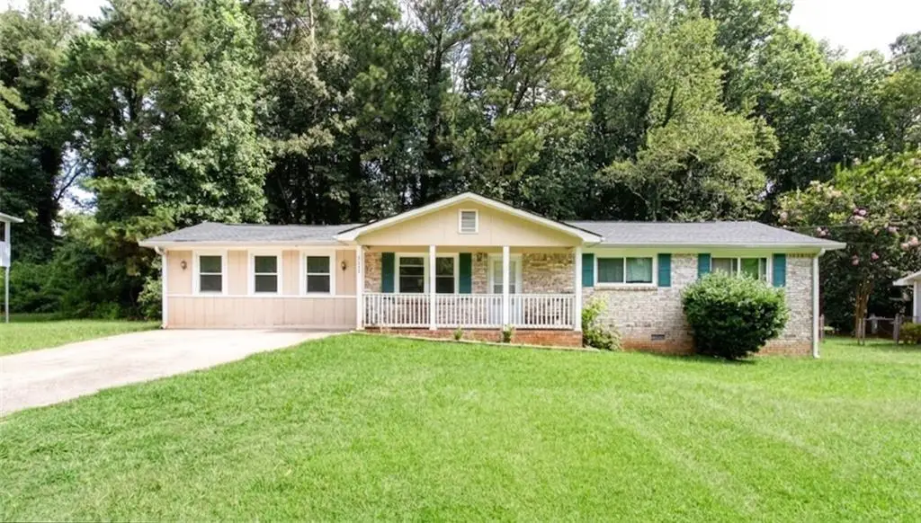 2289 Chestnut Log Drive, Lithia Springs, GA 30122 - #1