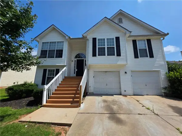 6924 Biscayne Blvd, Rex, GA 30273