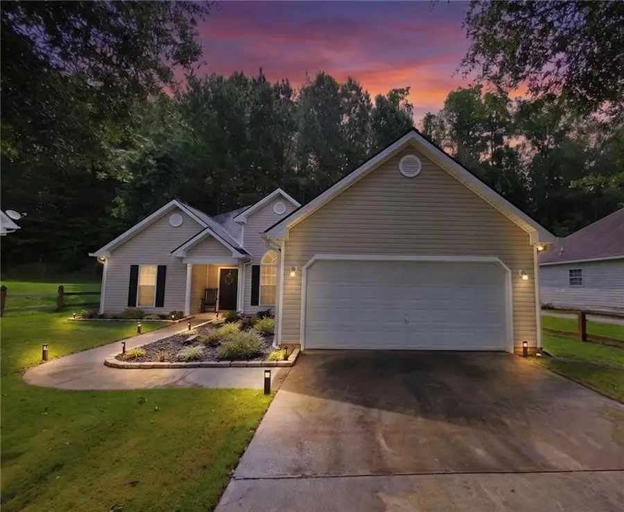 4428 James Wade Drive, Snellville, GA 30039 - #2